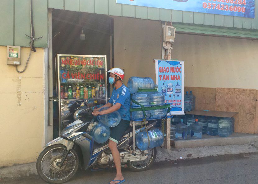 Dịch vụ giao nước hóc Môn